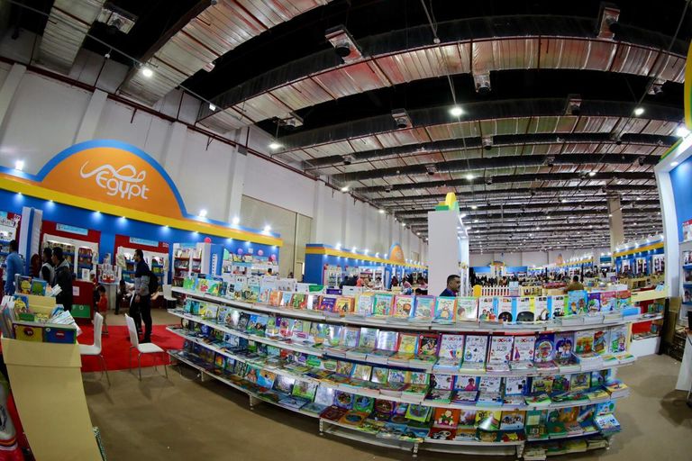 الدكتور هيثم الحاج على رئيس الهيئة المصرية العامة للكتاب