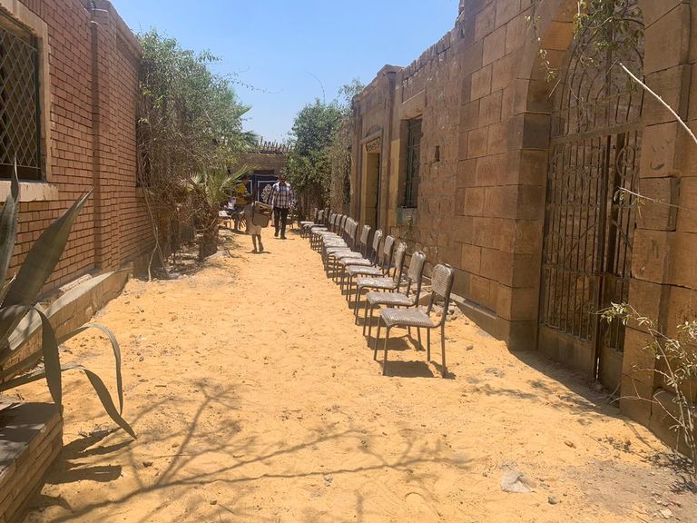 مقر تلقي تشييع عزاء الفنانة المصري الراحلة، رجاء الجداوي، بمقابر البساتين وسط العاصمة المصرية القاهرة