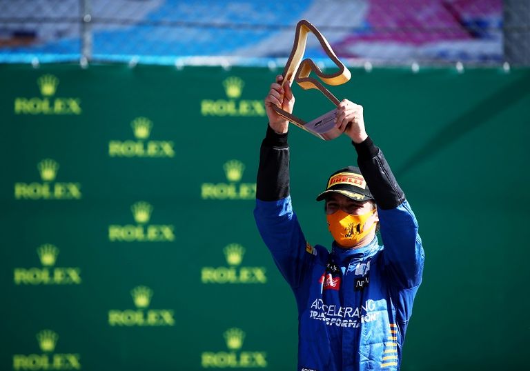 فالتيري بوتاس سائق فريق مرسيدس