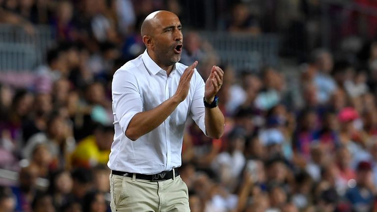 أبيلاردو فرنانديز مدرب إسبانيول السابق