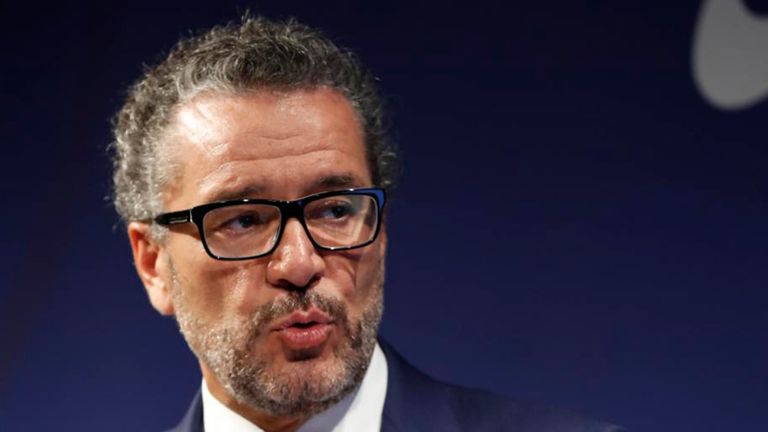 جوسيب فيفز المتحدث الرسمي باسم نادي برشلونة تقنية الفيديو