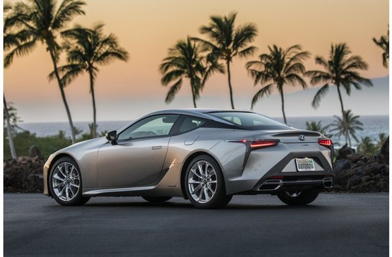 تويوتا ولكزس