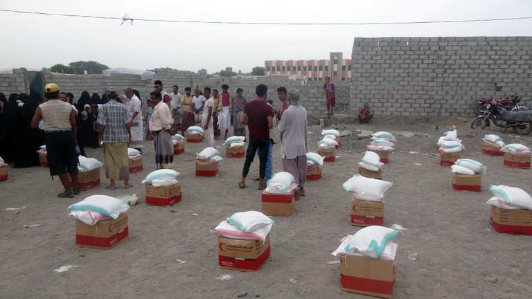 قافلة إغاثة إماراتية جديدة لأهالي الساحل الغربي في اليمن