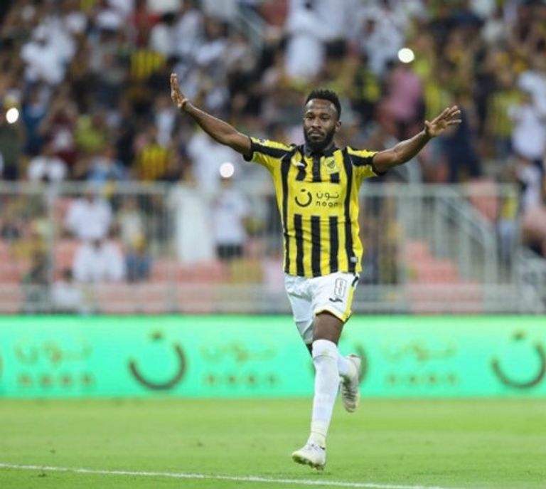 فهد المولد لاعبو الهلال