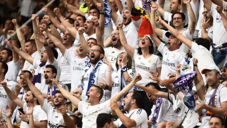 جماهير ريال مدريد - صورة أرشيفية ريال مدريد يحتفل بدوري أبطال أوروبا في ساحة سيبيليس