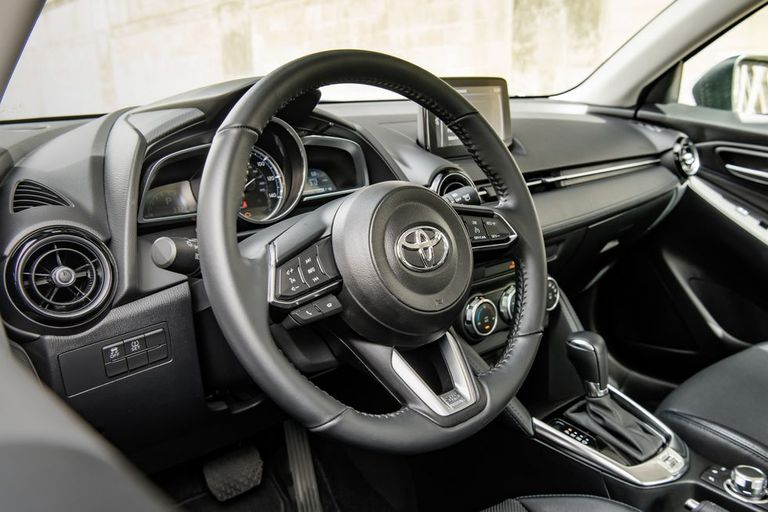 تويوتا ياريس تويوتا