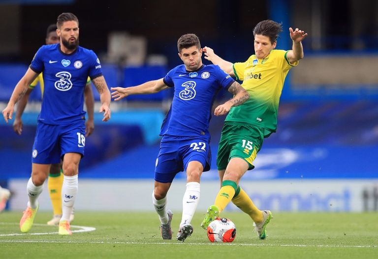 هدف جيرو ضد نورويتش سيتي