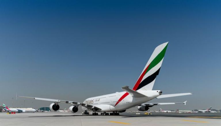 طائرة الإمارات A380