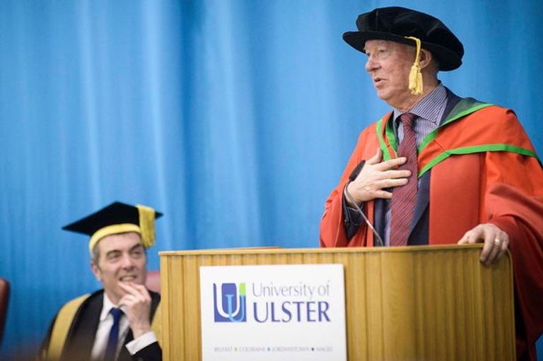 فيرجي في جامعة أولستر ماركوس راشفورد مهاجم مانشستر يونايتد