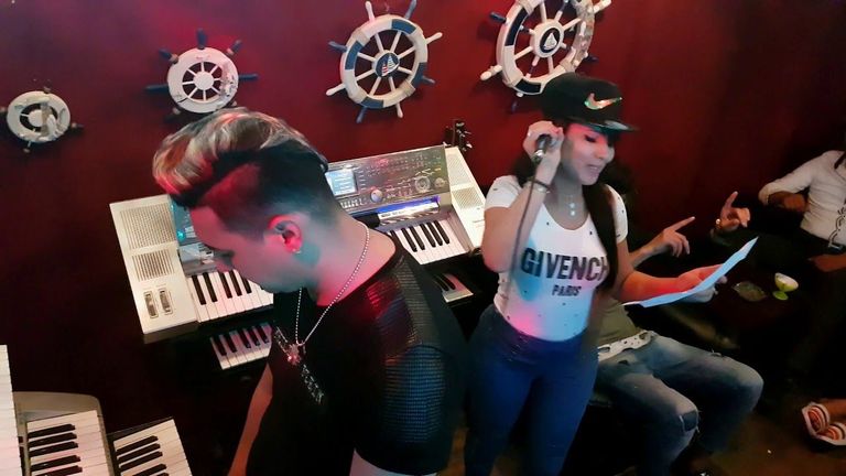 مغنية الراي الجزائرية المعروفة باسم سهام الجابونية - أرشيفية