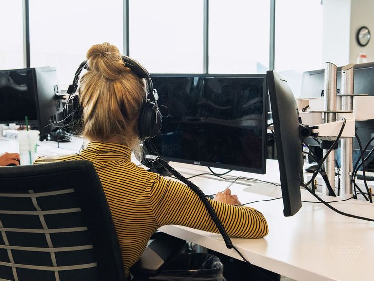 جوناثان أعلن أنه سيتنحر  عبر فيسبوك قبل بدء بث مباشر