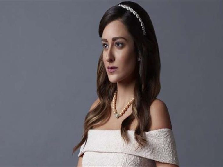 أمينة خليل وخطيبها عمر طه