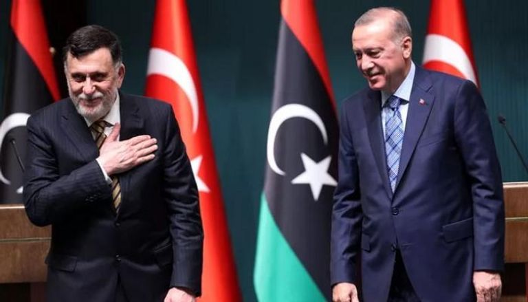السراج وضع خيرات وأرض ليبيا تحت وصاية أردوغان