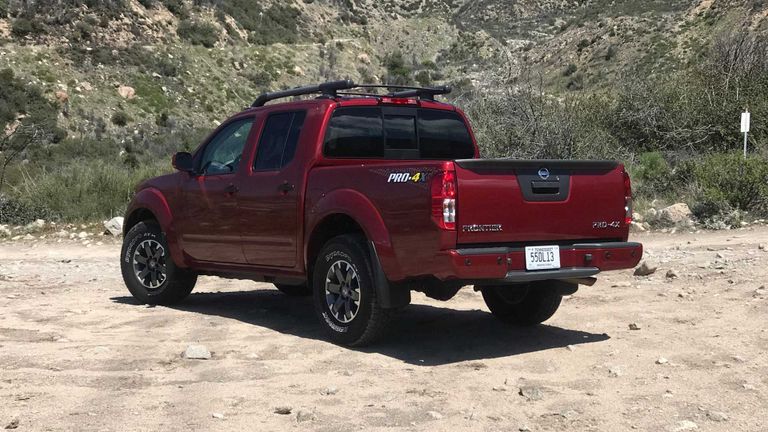 شاحنة نيسان Frontier Pro-4X