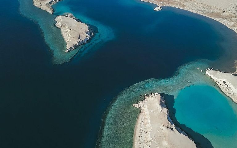 الخلجان الثلاثة في مشروع "أمالا" السعودي