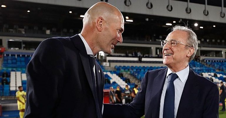 لوكا مودريتش وسيرخيو راموس يحتفلان بالدوري الإسباني