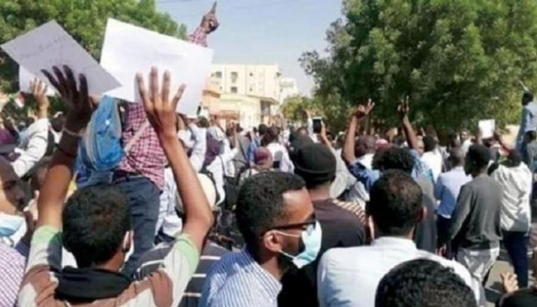 مظاهرات سابقة ضد نظام البشير في السودان