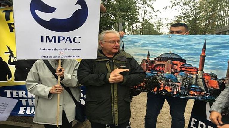 جانب من الوقفة الاحتجاجية في بروكسل