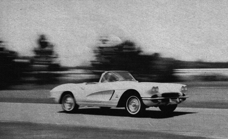 كورفيت الجيل الأول موديل 1962 شيفروليه كورفيت