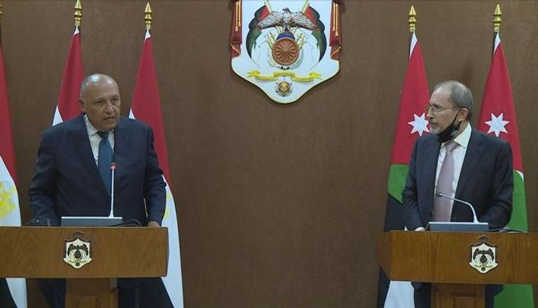وزير الخارجية المصري ونظيره الأردني خلال المؤتمر 