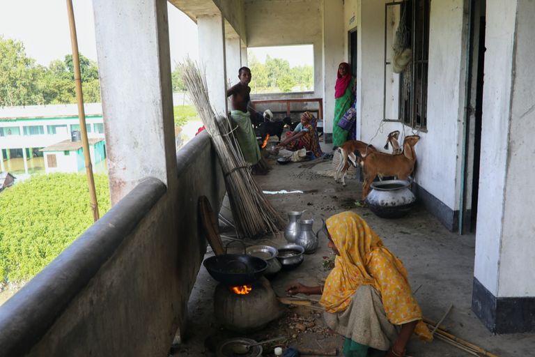 الفيضانات تجتاح الهند ونيبال