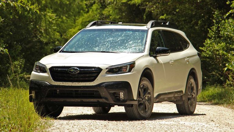 سوبارو لكزس الأكثر فوزا بولاء العملاء في السيارات الفاخرة