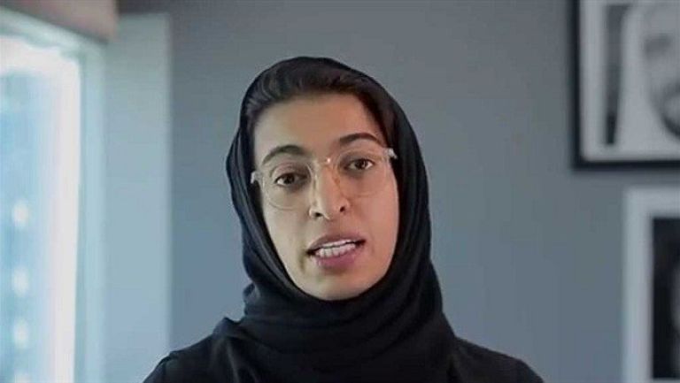 نورة بنت محمد الكعبي جانب من أول فعاليات المخيم الصيفي