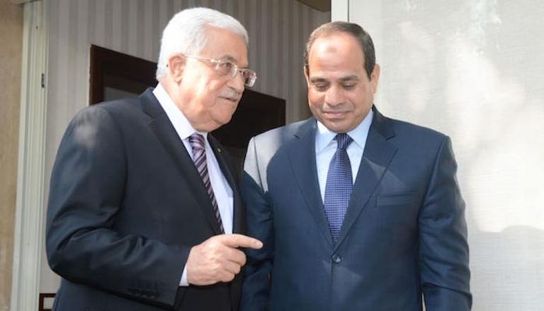 الرئيس السيسي والرئيس عباس-أرشيفية