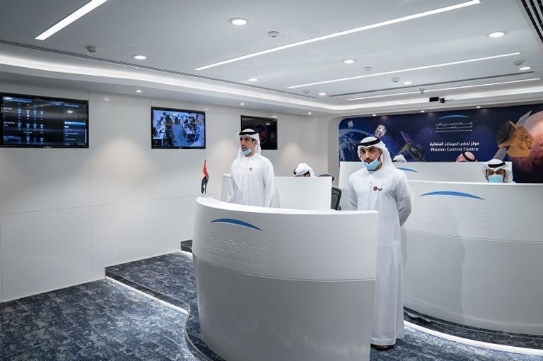 استقبال أول إشارة بث من مسبار الأمل 