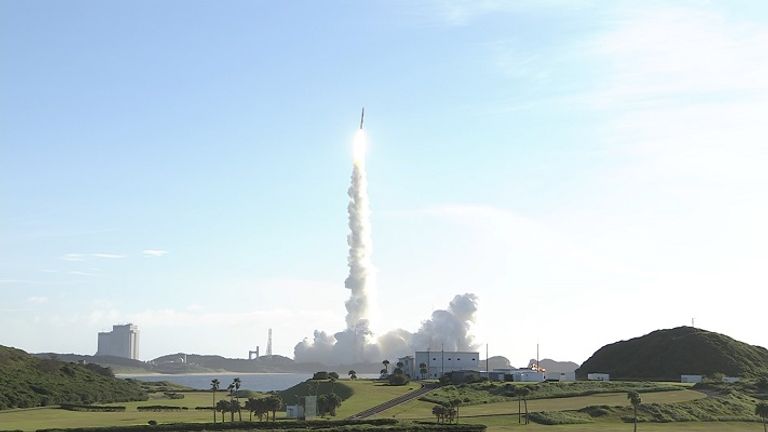 استقبال أول إشارة بث من مسبار الأمل 