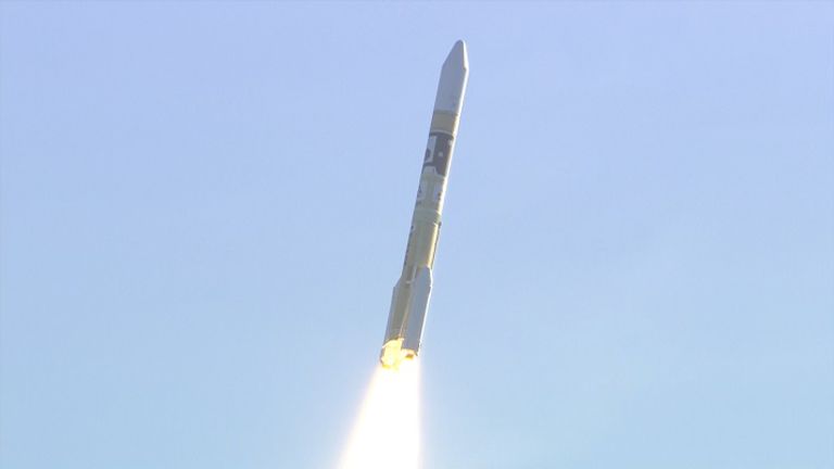 استقبال أول إشارة بث من مسبار الأمل 