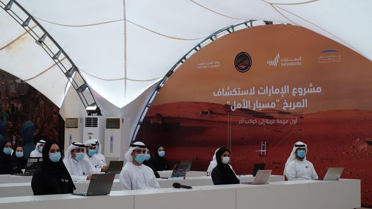 محمد بن عبدالله القرقاوي وزير شؤون مجلس الوزراء