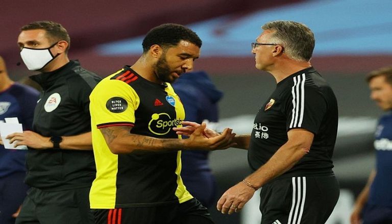 تروي ديني ينفي شائعات الشجار بين المدرب السابق واللاعبين نايجل بيرسون مدرب واتفورد السابق