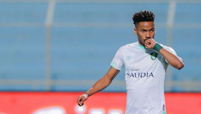 سلمان المؤشر لاعب أهلي جدة السعودي فريق اتحاد جدة السعودي