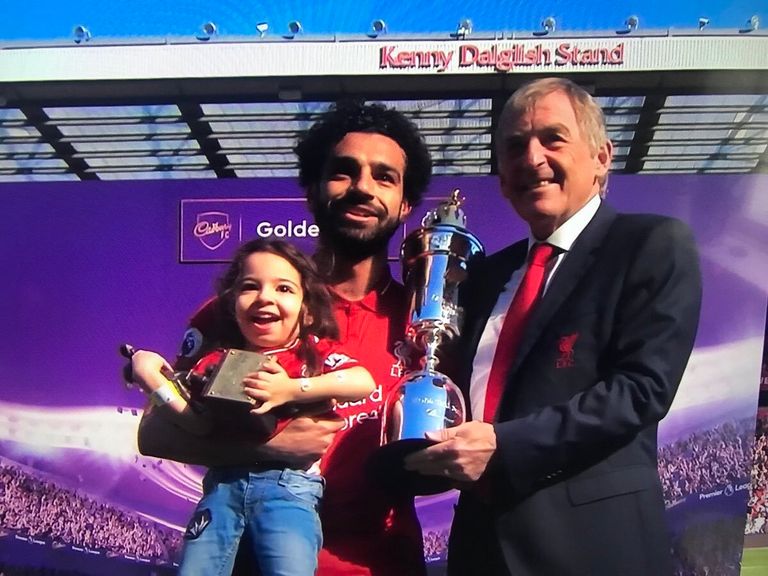 محمد صلاح وطفلته مكة محمد صلاح نجم ليفربول
