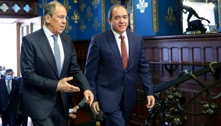 وزيرا خارجية الجزائر وروسيا في موسكو
