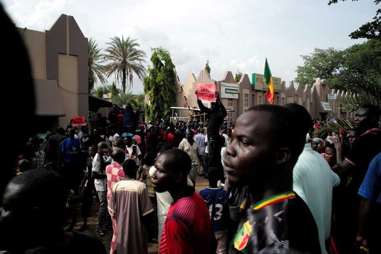109 103309 mali protests bamako 3