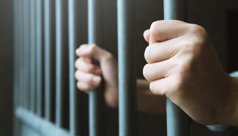 أمريكي من لونج آيلند أصدر شهادة وفاة مزورة لتجنب السجن