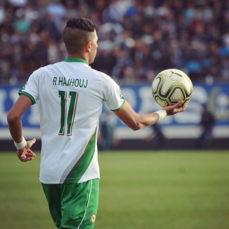 رضا هجهوج لاعب أولمبيك خريبكة المغربي رضا هجهوج هداف الدوري المغربي