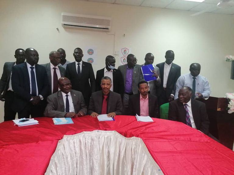 توقيع إعلان سياسي مشترك بين الحـركة الشعبية - فصيل الحلو وتجمع المهنيين السودانيين توقيع الإعلان السياسي بين الحركة الشعبية - فصيل الحلـو وتجمع المهنيين السودانيين