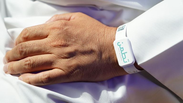 عبوات معقمة لماء زمزم خلال موسم الحج