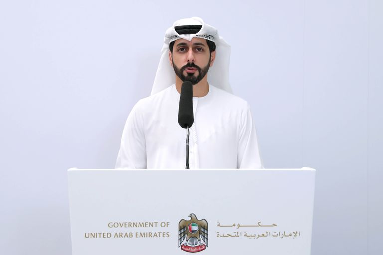 عبدالرحمن بن محمد العويس وزير الصحة ووقاية المجتمع الإماراتي