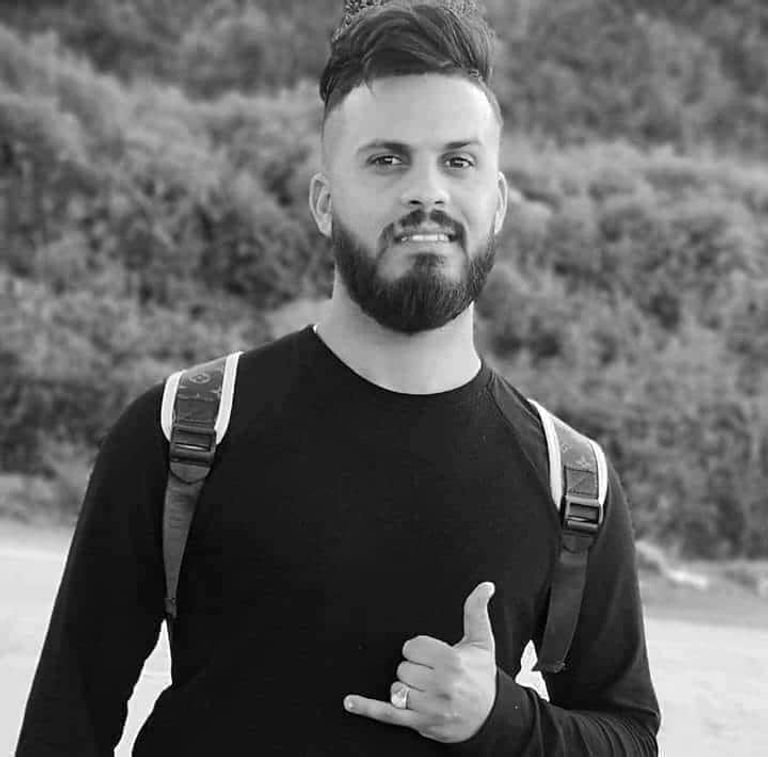 أحد ضحايا الجرائم مؤخرا في الجزائر جريمة قتل عائلة بأكلمها هزت الرأي العام في الجزائر