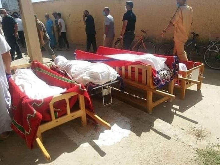 جثث 3 أفراد من عائلة واحد قتلوا بسبب خلاف عائلي  جريمة قتل عائلة بأكلمها هزت الرأي العام في الجزائر