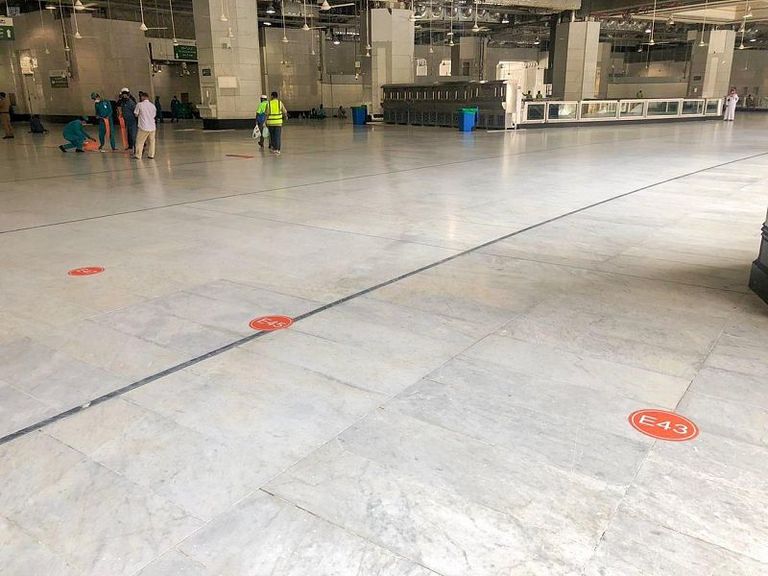 المسارات الافتراضية داخل الحرمين المكي والنبوي