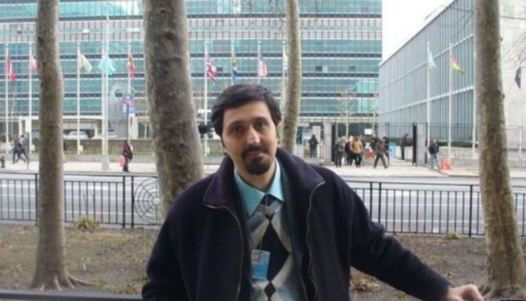 الناشط والكاتب الإيراني شارمين ميمندي نجاد