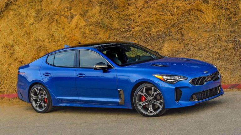 كيا Stinger طراز E63 AMG S 4MATIC Wagon