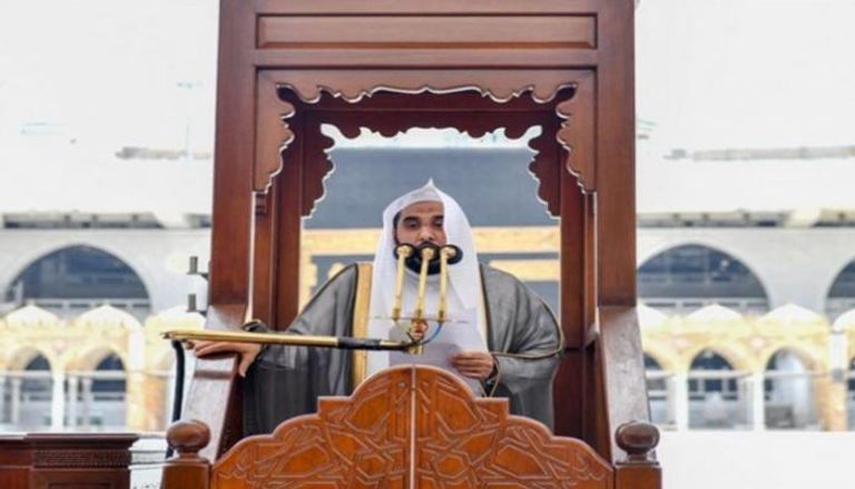 خطيب المسجد الحرام الشيخ الدكتور عبدالله بن عواد الجهني