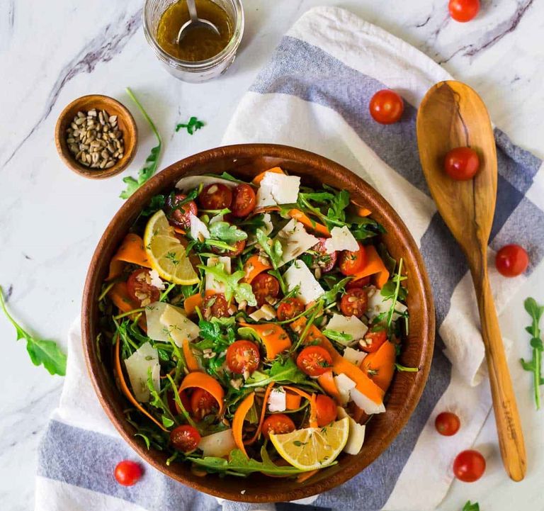 يفضل تناول اللحم مسلوقا أو مشويا على ألا يطال النار مباشرة