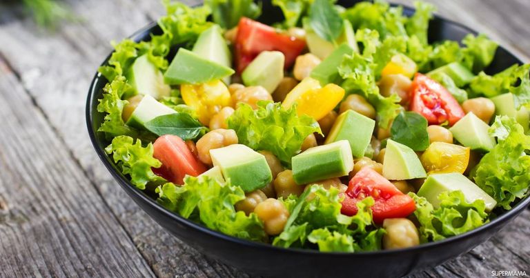 السلطة الخضراء تلعب دورا مهما في حماية الجسم